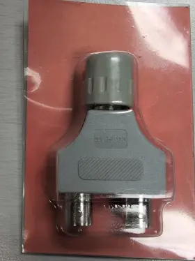 31-5693 Amphenol Corporation Rf Adapter #2