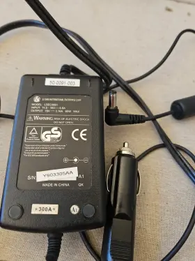Ed1025 Ed Ac Power Electric Car Adapter Charger Dc Output 19v . 6.8 A Model Lsec9901
