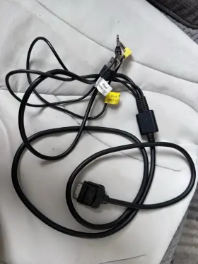 Kca-ip301v Kenwood Authentic Ipod Cable Adapter Not A Knock Off