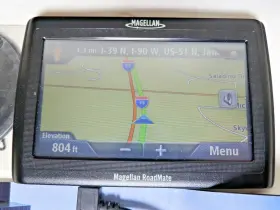 800-0126-002 Magellan Roadmate Gps With Charger/car Dc Power Cord 4 1/2 Inch Screen Case Tested #2 800-0126-002 Magellan Roadmate Gps With Charger/car Dc Power Cord 4 1/2 Inch Screen Case Tested #2