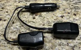 270-1535c Radioshack Dual Car Cigarette Lighter Adapter - 12vdc Y-adapter