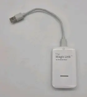 The Magic Brand 198168944400 Link - Wireless Adapter To Carplay Or Android Auto
